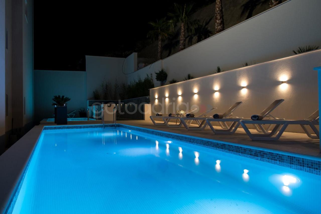 Smaragd - Rubin - Luxury With Shared Pool Apartment